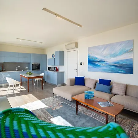 Choice 2 Live - Luxury Sea View Penthouse Apartmán